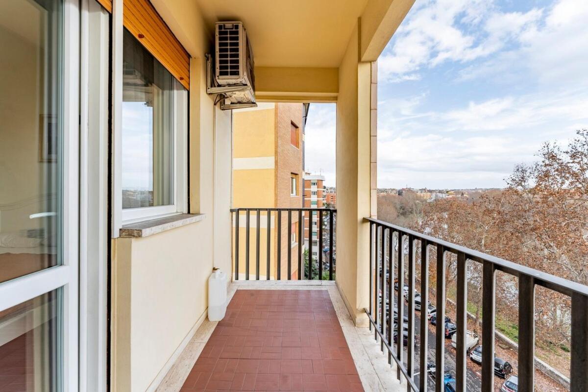 Casa Vacanze Alessio ローマ エクステリア 写真